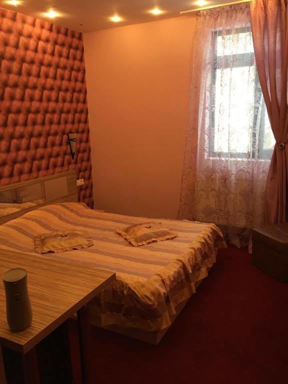 Pension Casa Dunarea Predeal Esterno foto
